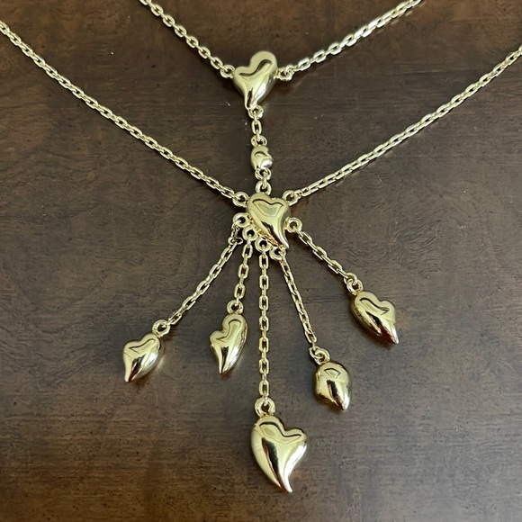 A RARE FIND…Vintage St John necklace w/ Matching Triple heart drop earrings. - Picture 2 of 8